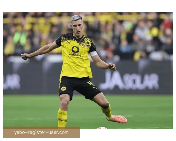 里肯：施洛特贝克与多特保持信任续约谈判即将重启