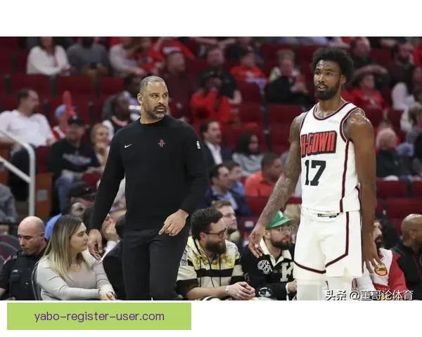 以太拉了 火箭3月三分命中率倒数 伊森16中1表现惨淡引发热议